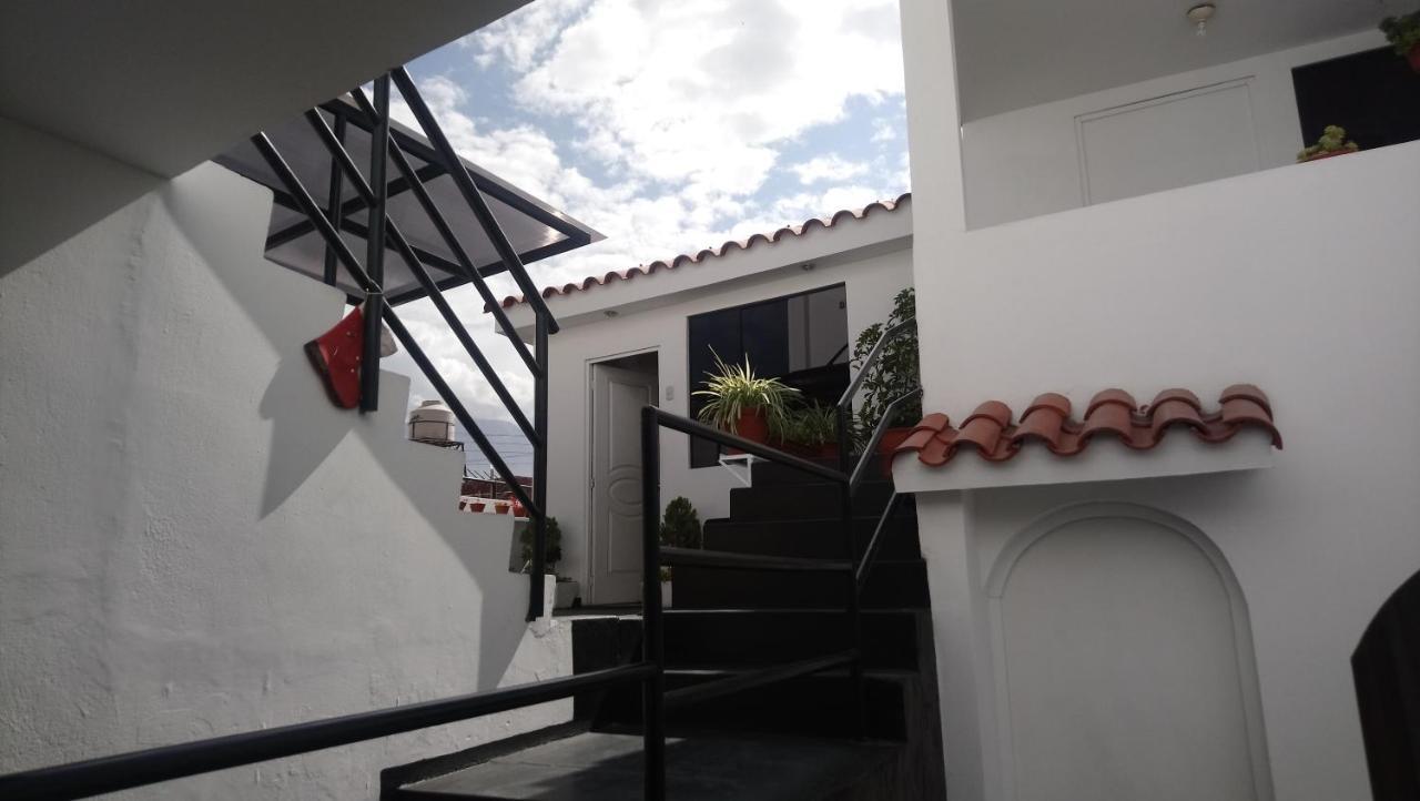La Casa De Ana - Peru Bed & Breakfast Yanahuara Exterior photo